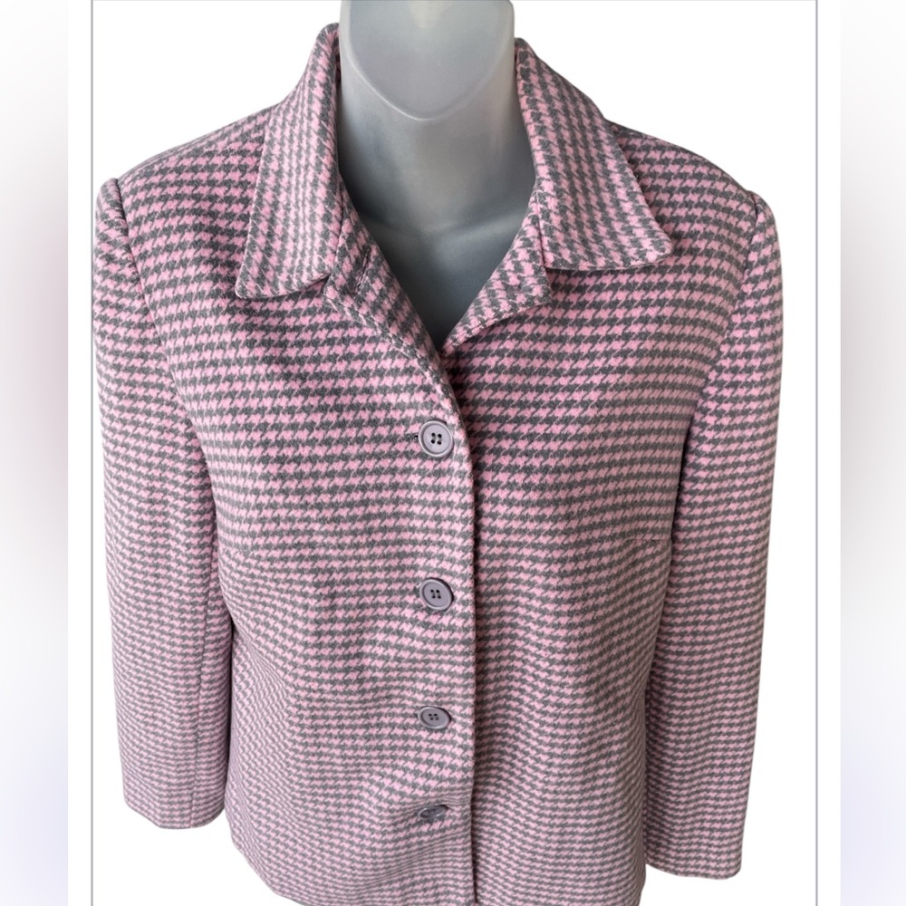 Houndstooth Women's blazer grey and pink button up Bedford Fair medium plaid